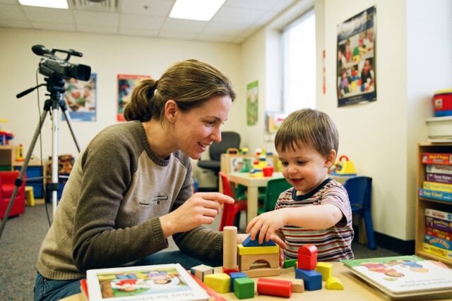 Scientists found that how warmly mothers played with their 3-year-olds was linked to a brain signal tied to depression risk, all the way to age 18